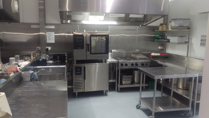 Restaurant Owners on the Northern Beaches do you need more Kitchen space.