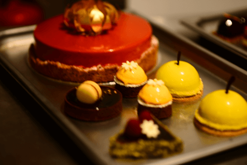 Irinox showcased cakes from De Toni Patisserie & Bakery