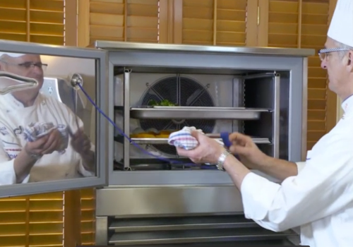 What Is The Best Alternative to Safely Cooling Foods? 1