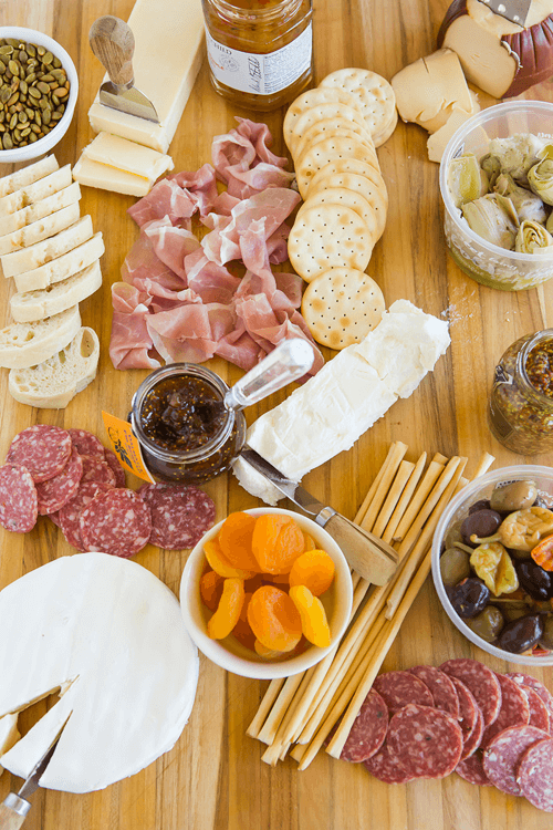 How to Create an Epic Cheese Plate